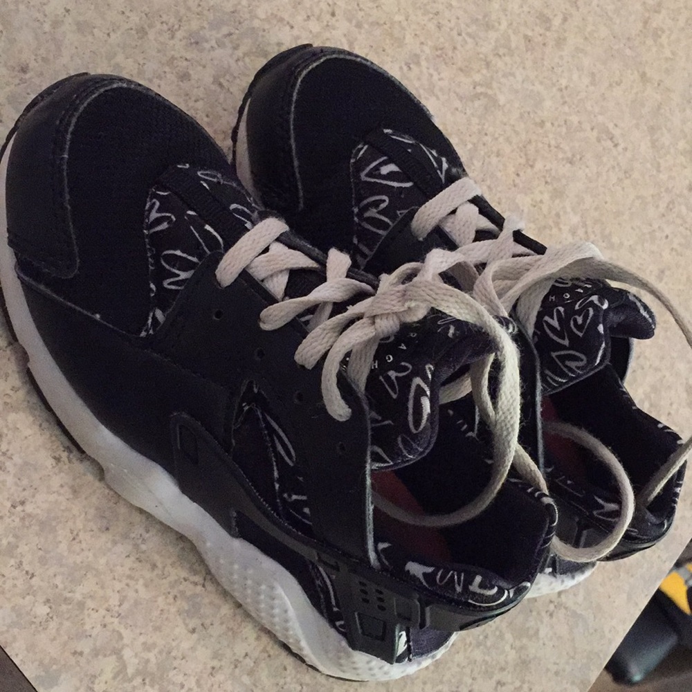 Nike huaraches
